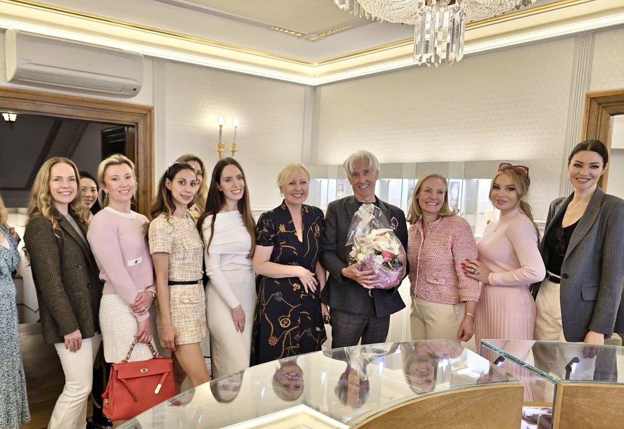 Club members on a private group visit to the Lohri Family jewellery museum