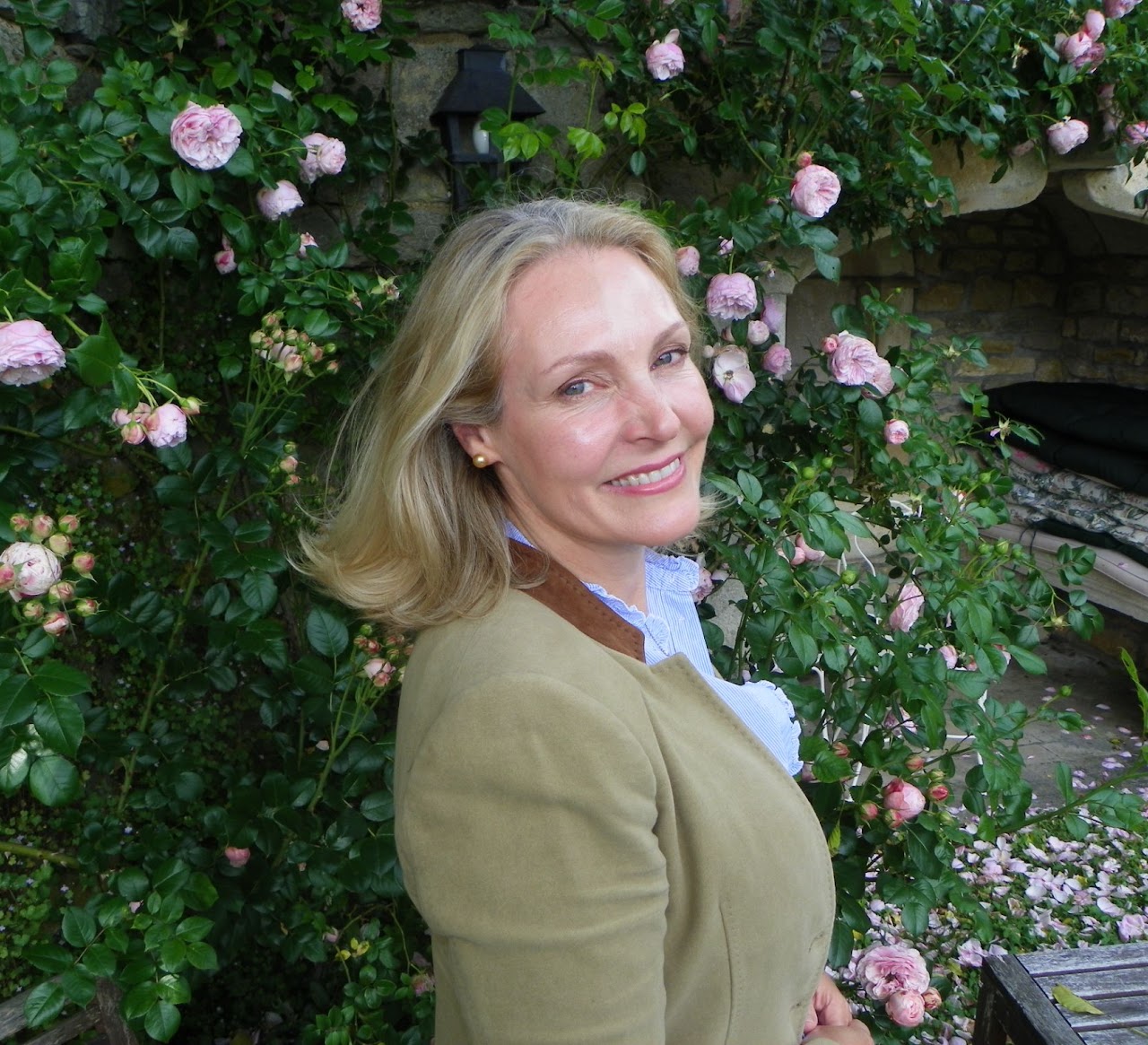 Poppy Bouet, Co-Events Chair and Owner of the Ladies Culture Club Switzerland